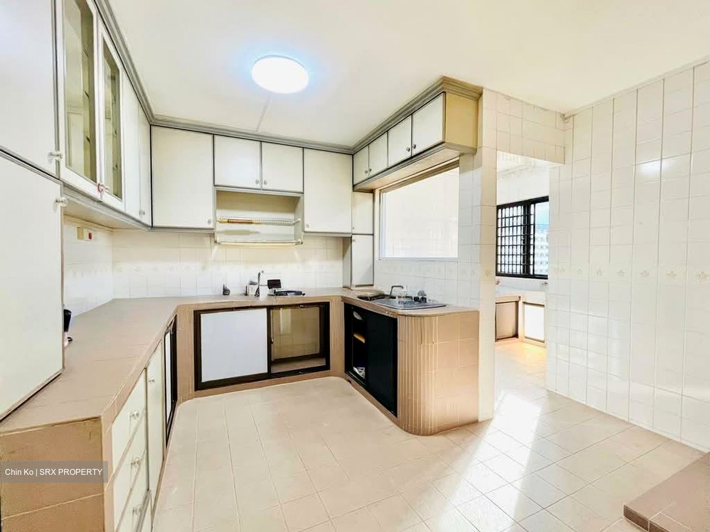 Blk 158 Pasir Ris Street 13 (Pasir Ris), HDB Executive #563938521